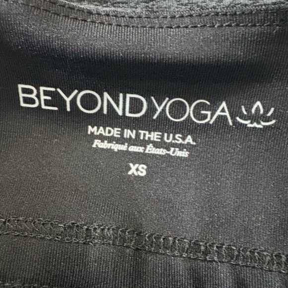 Beyond Yoga Spacedye Black Mini Skort Dress. Elastic Shoulder Straps, Shelf Bra. - Picture 4 of 15